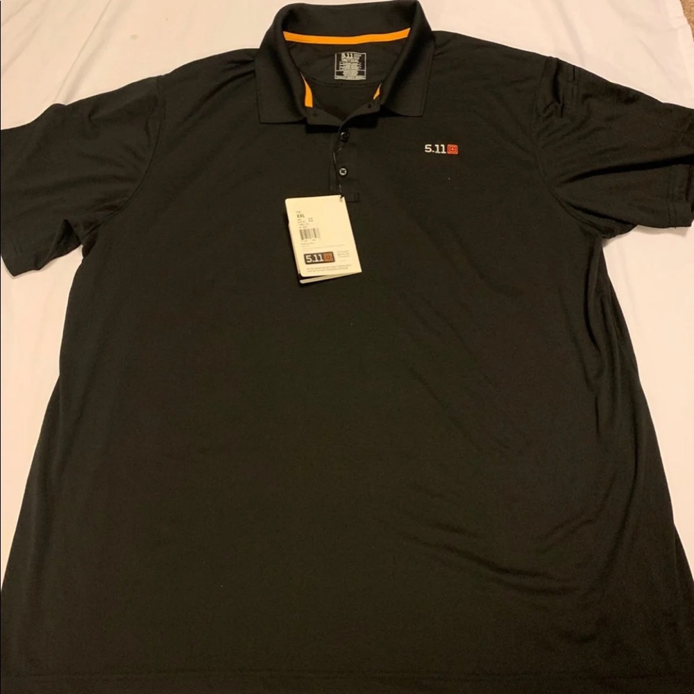 Men’s black 5.11 polo